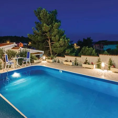 Villa Xxl Anamaria With Pool Zadar