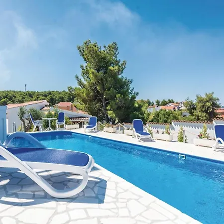 Xxl Anamaria With Pool * Zadar